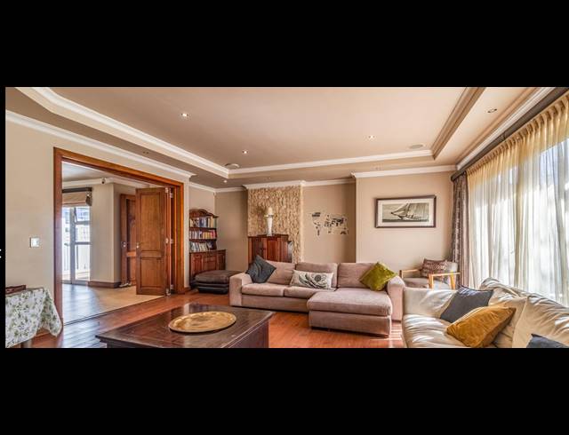 6 BEDROOM HOUSE FOR SALE IN BEDFORDVIEW
